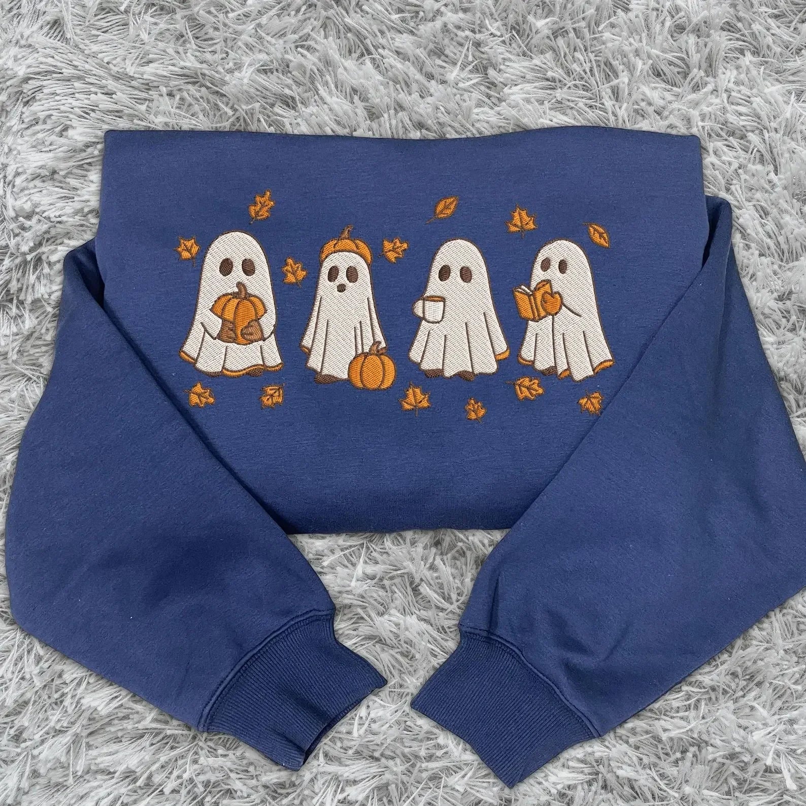 Vintage Ghost Embroidery Sweatshirt | Cozy Black Halloween Pullover